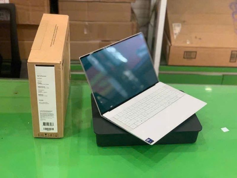 dell-xps-14-2025-da14250_2