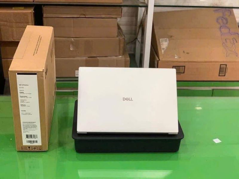 dell-xps-14-2025-da14250_4
