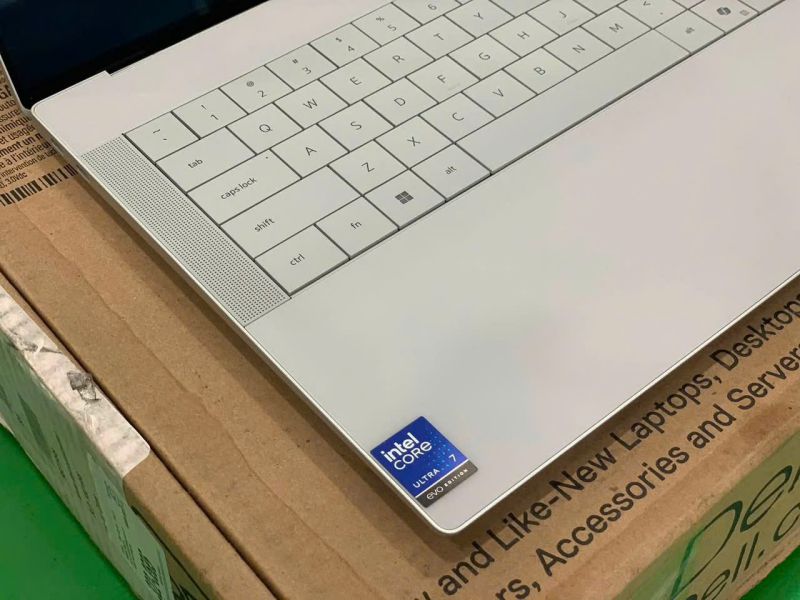 dell-xps-14-da14250-oled-touch-platinum_6