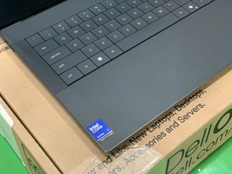 dell-xps-14-da14250-ram32g-graphite_3