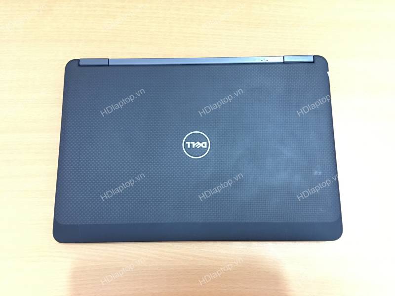 dell_e7240_camung_cu2