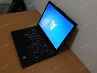 Dell Latitude E4300 Core 2 Duo SP9400 laptop 2 triệu