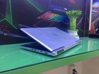 Đánh giá chi tiết Dell Vostro 7570